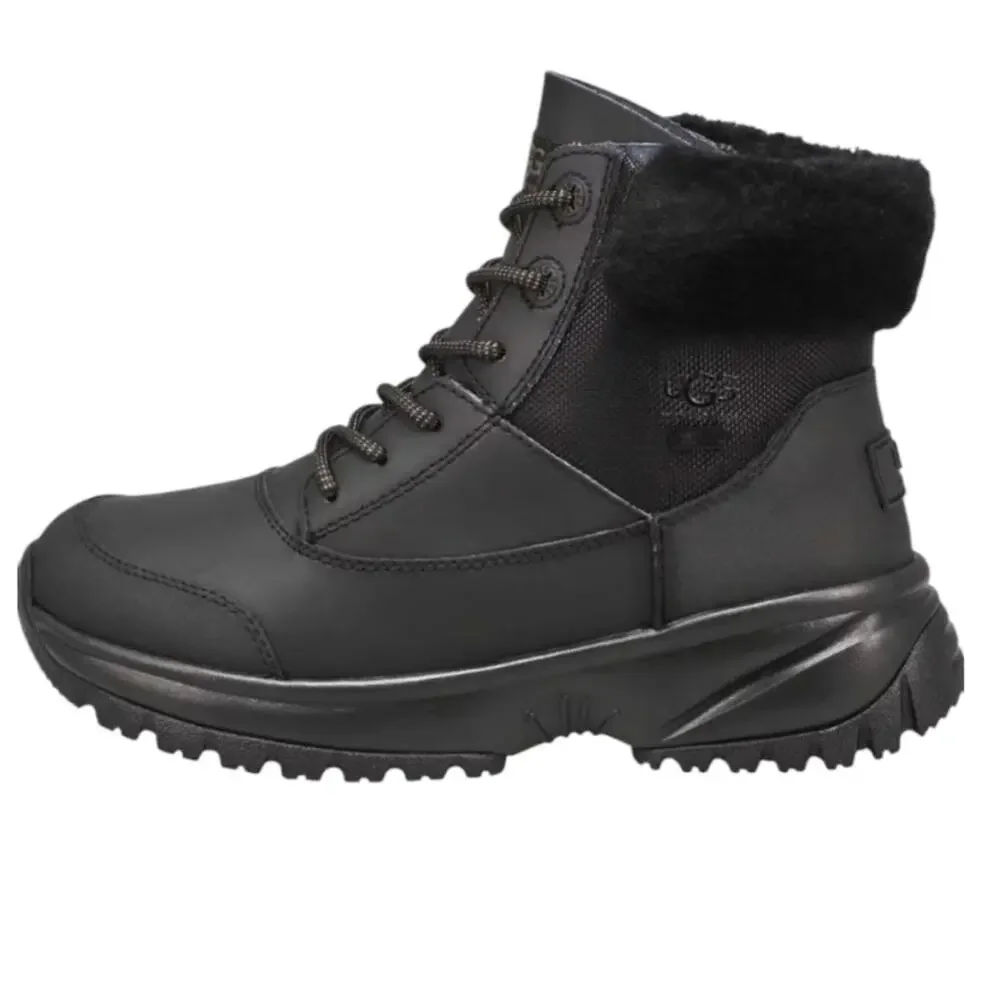 UGG YOSE FLUFF V2 BLACK Hiking Waterproof BOOTS WOMEN'S Size 9.5 New